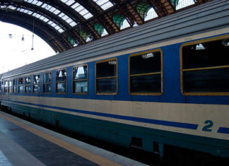 Serie di carrozze UIC-X 1066 0 serie di carrozze uic x_ok