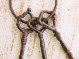 Come pulire le chiavi antiche 1096 0 come pulire le chiavi antiche_ok2