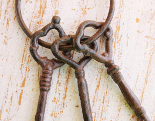 Come pulire le chiavi antiche 1096 0 come pulire le chiavi antiche_ok2