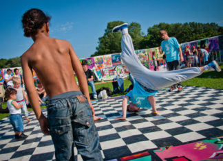 Le mosse base della break dance 1353 0 le mosse base della break dance_ok