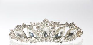 Materiali per creare tiare e spille 1420 0 materiali_per_creare_tiare_e_spille_ok2