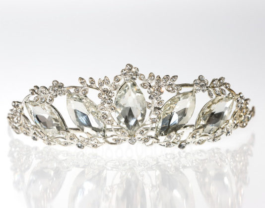 Materiali per creare tiare e spille 1420 0 materiali_per_creare_tiare_e_spille_ok2