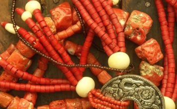 Principali stili di tiare e spille 1421 0 Stili