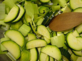 Zuppa fiori di zucchina 1449 0 zuppa_zucchine_ok