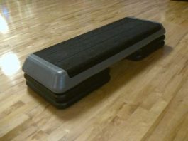 Lo step 1496 0 Sport – In palestra – Aerobica e dance