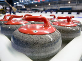 L’attrezzatura per il curling 1592 0 l_attrezzatura per il curling_ok