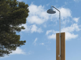 La doccia da giardino 1610 0 la_doccia_da_giardino