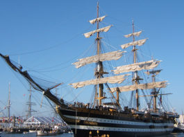 Il veliero Amerigo Vespucci 1690 0 l_amerigo_vespucci
