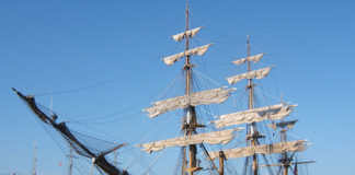 Il veliero Amerigo Vespucci 1690 0 l_amerigo_vespucci