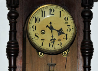 Orologi a pendolo 1761 0 Orologi_a_pendolo