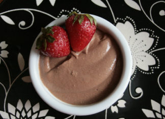 Mousse al cioccolato 1776 0 Mousse_al_cioccolato