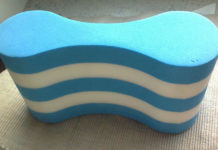 In piscina – Gli accessori 558 0 In piscina Gli accessori