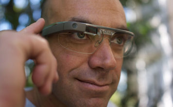 Arrivano i Google Glass 561 0 Elettronica Arrivano i Google Glass
