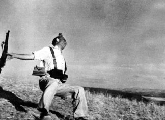 Fotografia – Robert Capa 645 0 Fotografia Robert Capa