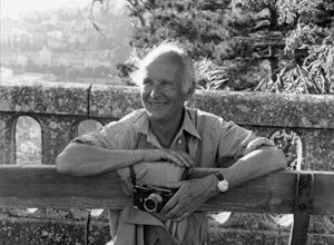 Henri Cartier-Bresson 668 0 8