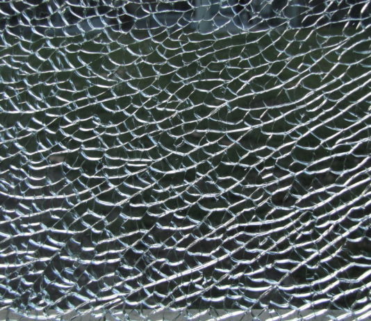 La tecnica del Craklé 734 0 072_Crackle_Glass_by_mad_texture