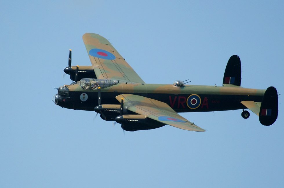 Aerei della seconda guerra mondiale: il Lancaster 894 0 Lancaster