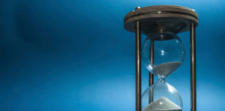 Storia della clessidra nell’antichità 907 0 storia della clessidra nellantichita_ok