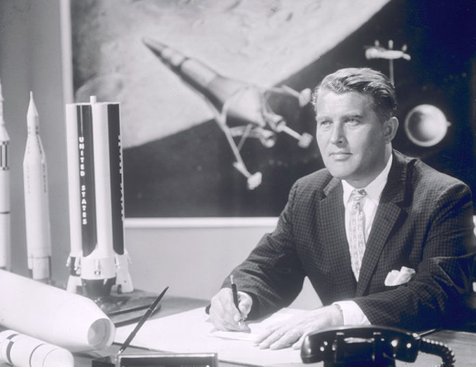 920 0 MODELLISMO   Vettori spaziali   Missili. Il padre della missilistica  Wernher Von Braun