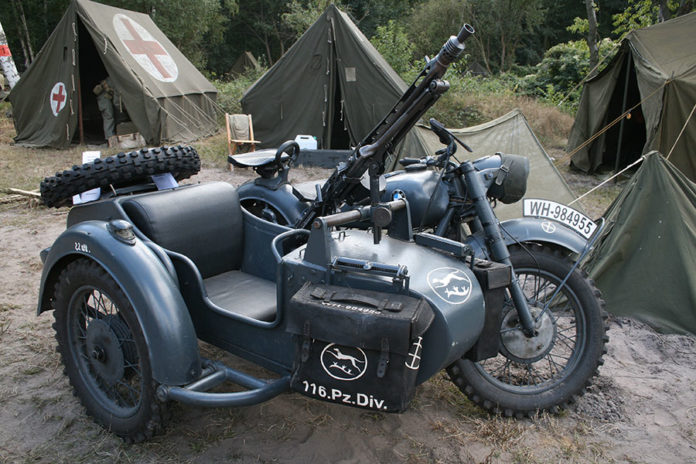 929 0 MODELLISMO   Veicoli   Sidecar. La BMW R75