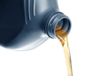 Olio di ricino e olio sintetico 984 0 Lubrificanti_ok